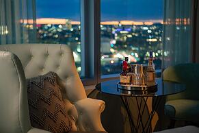 W Boston, a Marriott Hotel