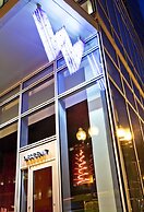 W Boston, a Marriott Hotel