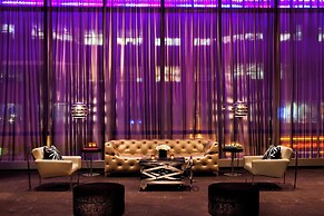W Boston, a Marriott Hotel