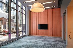 W Boston, a Marriott Hotel