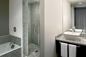W Boston, a Marriott Hotel