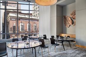 W Boston, a Marriott Hotel