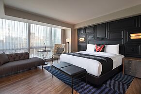 W Boston, a Marriott Hotel