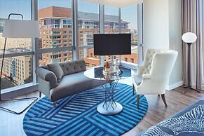 W Boston, a Marriott Hotel