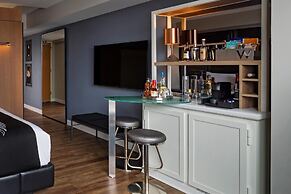 W Boston, a Marriott Hotel