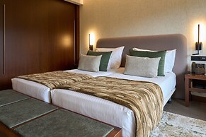 H2otel Congress & Medical Spa