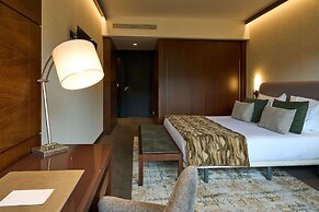 H2otel Congress & Medical Spa