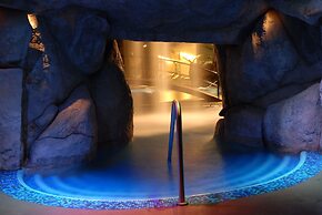 H2otel Congress & Medical Spa