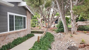 Sky Ranch Lodge