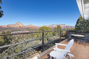 Sky Ranch Lodge