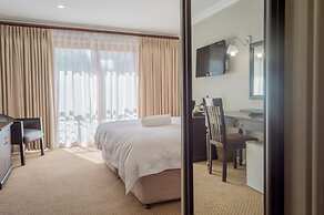 Ruslamere Hotel & Conference Centre