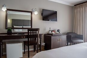 Ruslamere Hotel & Conference Centre