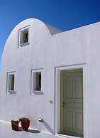 Irida Santorini