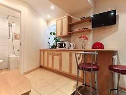 Austrian Yard at Furshtatskaya 45