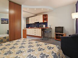 Austrian Yard at Furshtatskaya 45