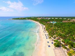 Grand Palladium Colonial Resort & Spa All Inclusive