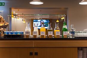 Holiday Inn Express Lisbon Airport by IHG