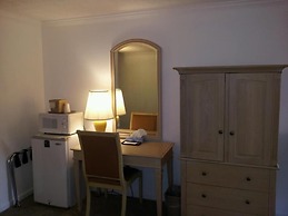 Tallwood Motel Wells