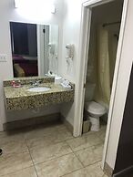 Ameri-Stay Inn & Suites