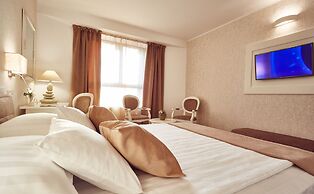 Continental Forum Tirgu Mures