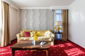 Premier Luxury Mountain Resort