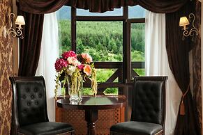Premier Luxury Mountain Resort