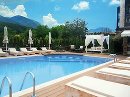 Premier Luxury Mountain Resort