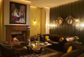 Premier Luxury Mountain Resort