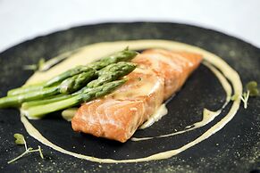 Premier Luxury Mountain Resort