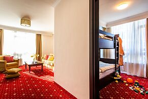 Premier Luxury Mountain Resort