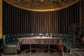 Premier Luxury Mountain Resort