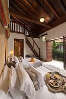 Casa del Arzobispado Hotel