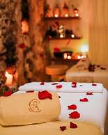 Casa del Arzobispado Hotel