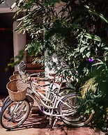 Casa del Arzobispado Hotel