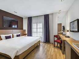 Mercure Hanoi La Gare