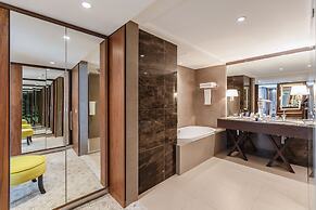 Radisson Blu Okoume Palace Hotel, Libreville