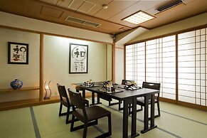 Yamatoya Honten Ryokan Osaka