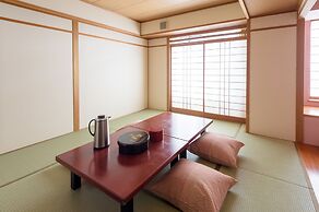 Yamatoya Honten Ryokan Osaka