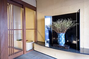 Yamatoya Honten Ryokan Osaka