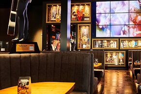 Esplendor by Wyndham Savoy Rosario