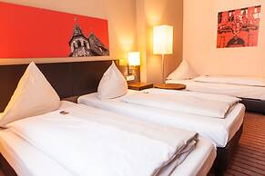NOVINA HOTEL Tillypark