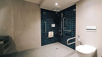 Rixos Sungate - The Land of Legend Access