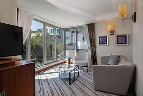 Rixos Sungate - The Land of Legends Access