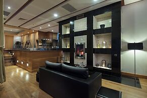 Rixos Sungate - The Land of Legends Access