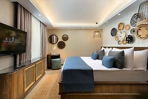 Rixos Sungate - The Land of Legend Access