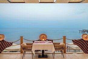 Rixos Sungate - The Land of Legend Access