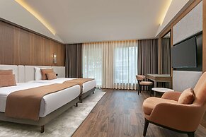 Rixos Sungate - The Land of Legend Access