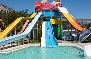 Rixos Sungate - The Land of Legend Access