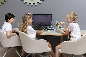 Rixos Sungate - The Land of Legend Access