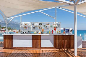 Rixos Sungate - The Land of Legends Access